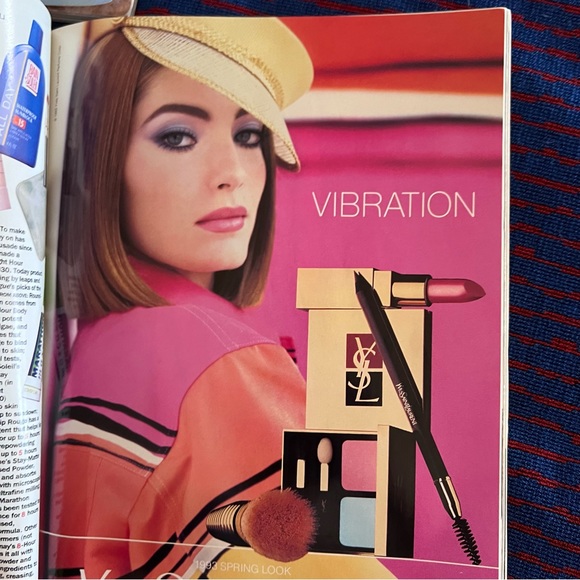 March 1993 Vogue Karen Mulder cover perfect vintage original supermodels rare - Picture 2 of 12